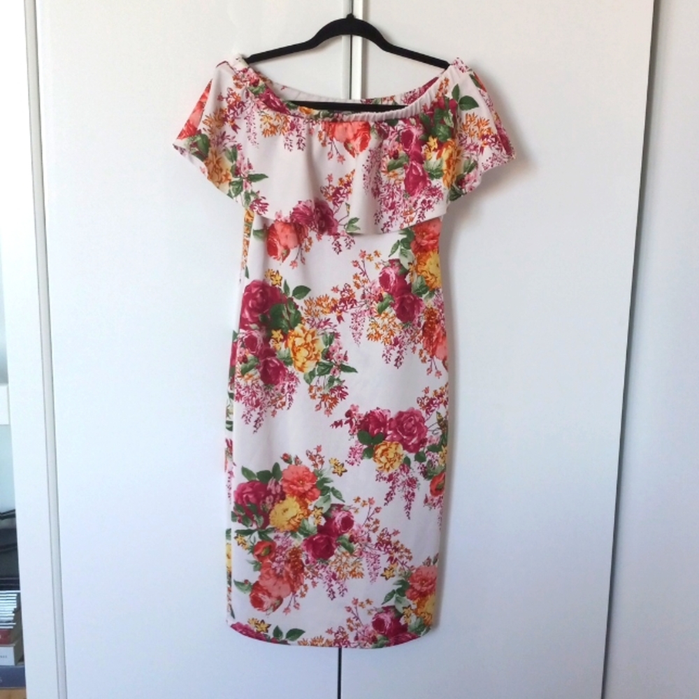 medium suzy shier bodycon midi floral dress flowers